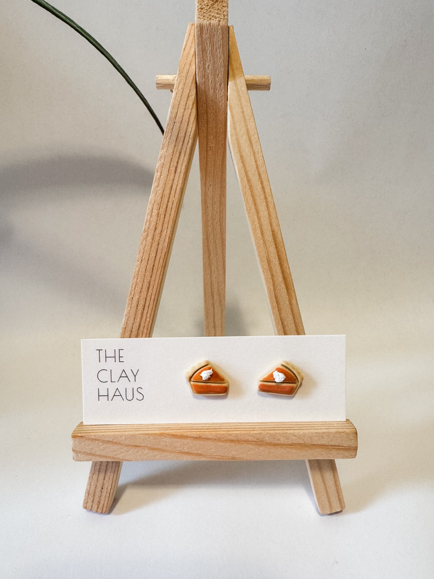 Mini Pumpkin Pie Studs