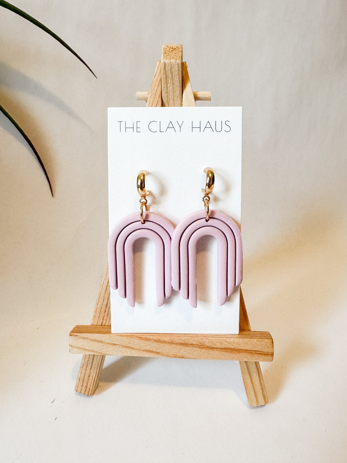 Dusty Rose Arch • Gold Post