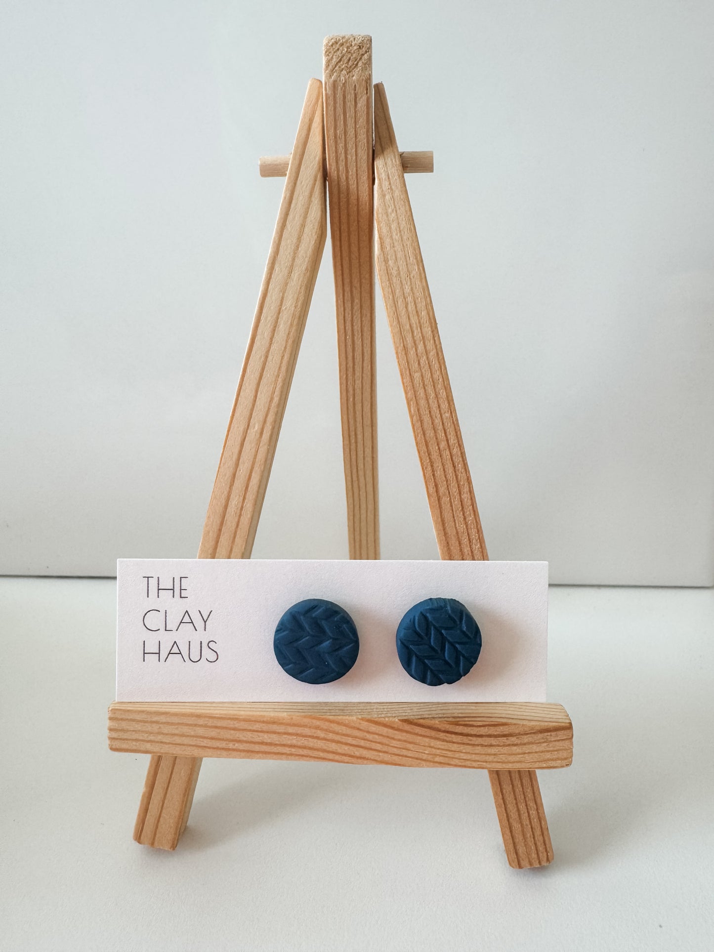 Large Knit Studs