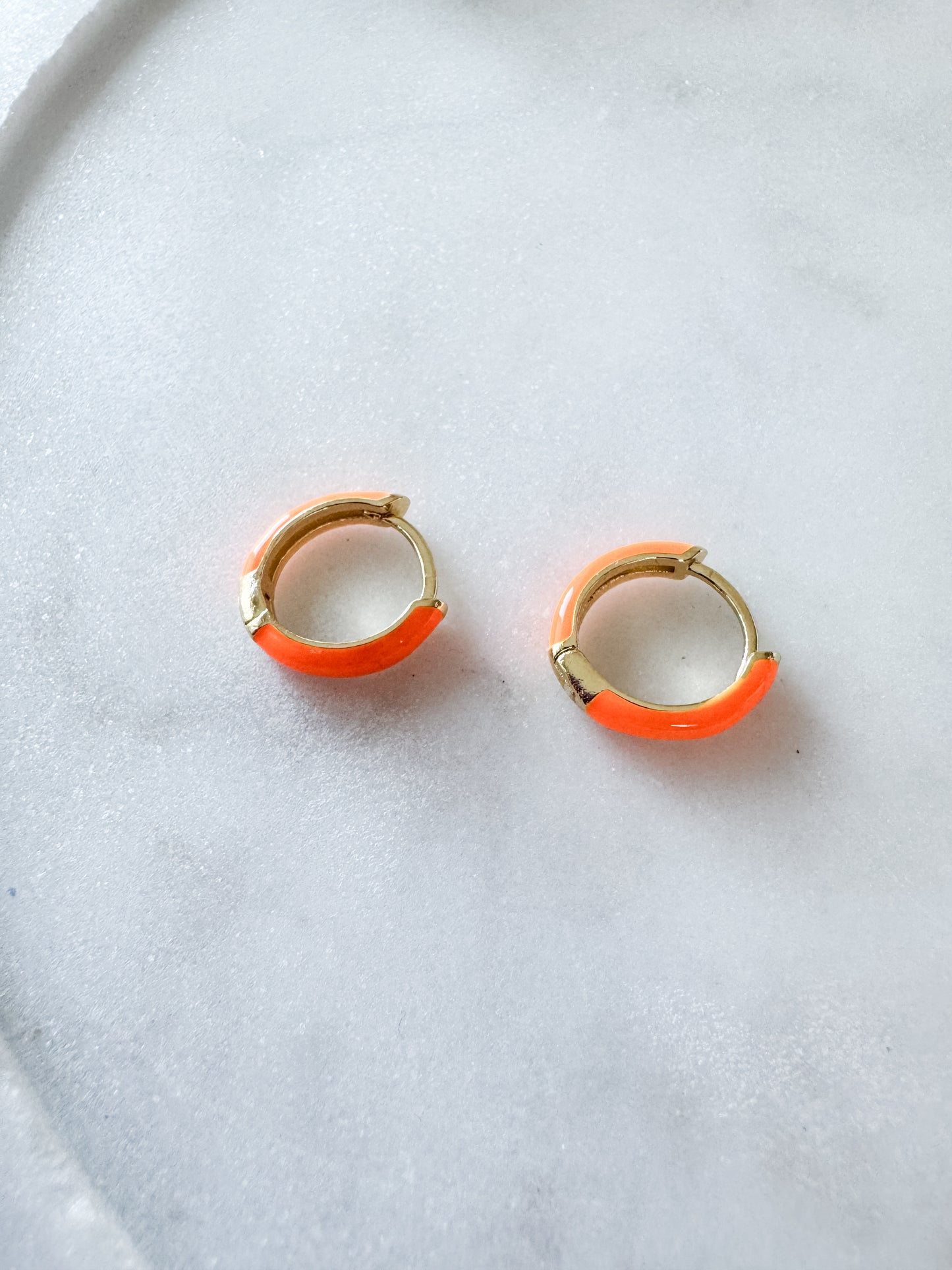 Neon Hoops