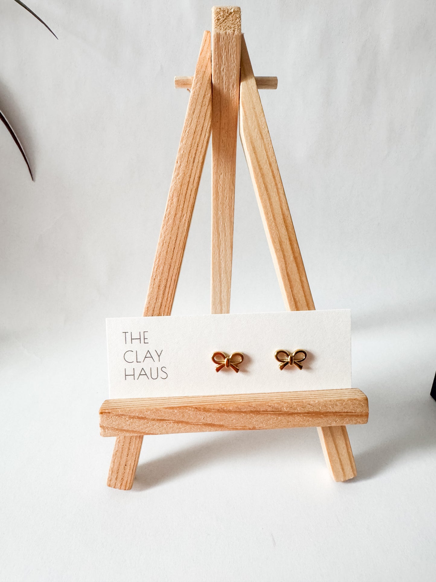 Mini Bow Stud