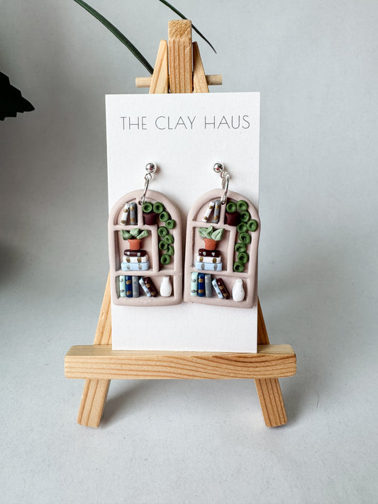 Arched Bookshelf Dangle