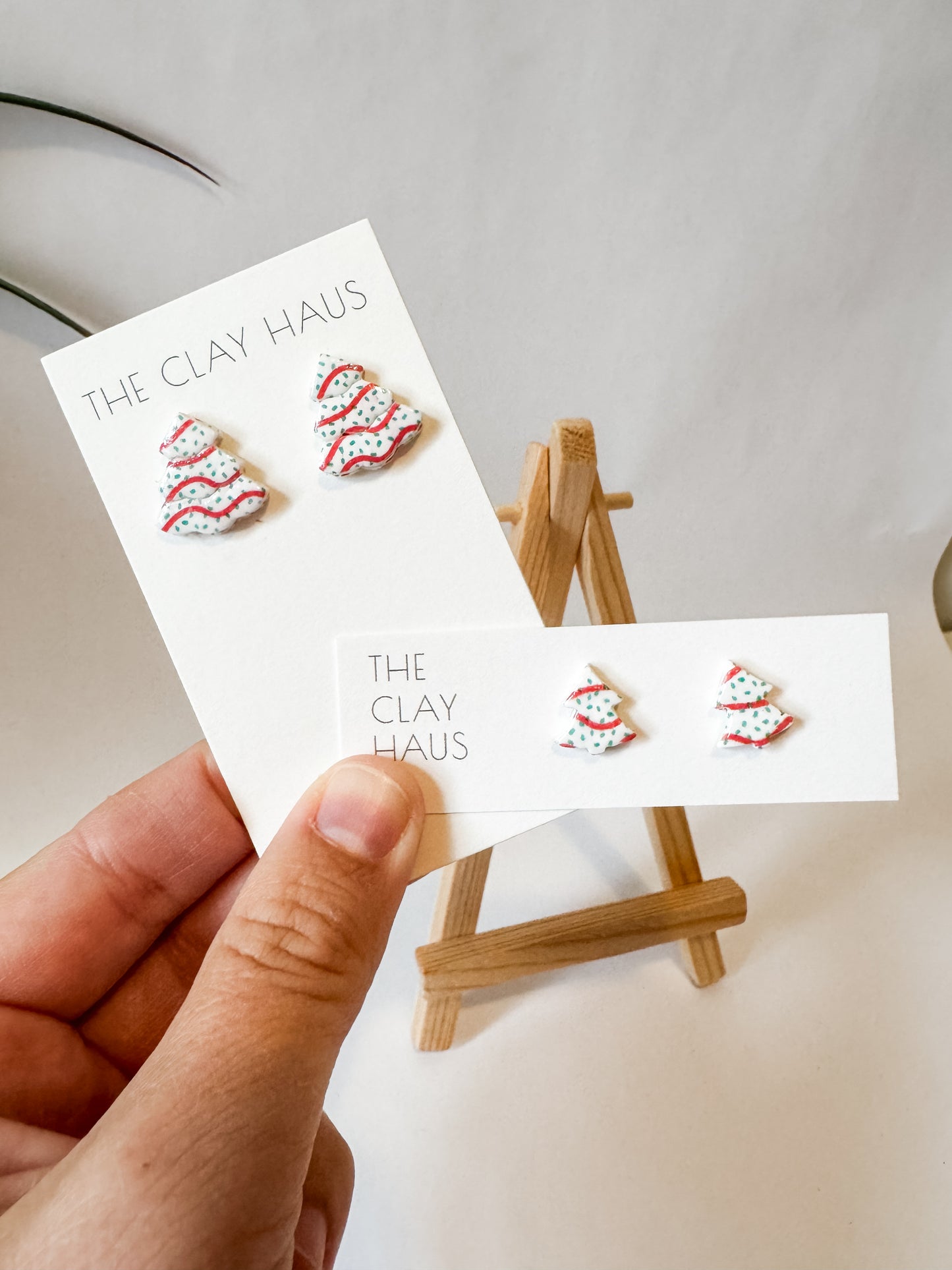 Christmas Cake Studs (Multiple Sizes)