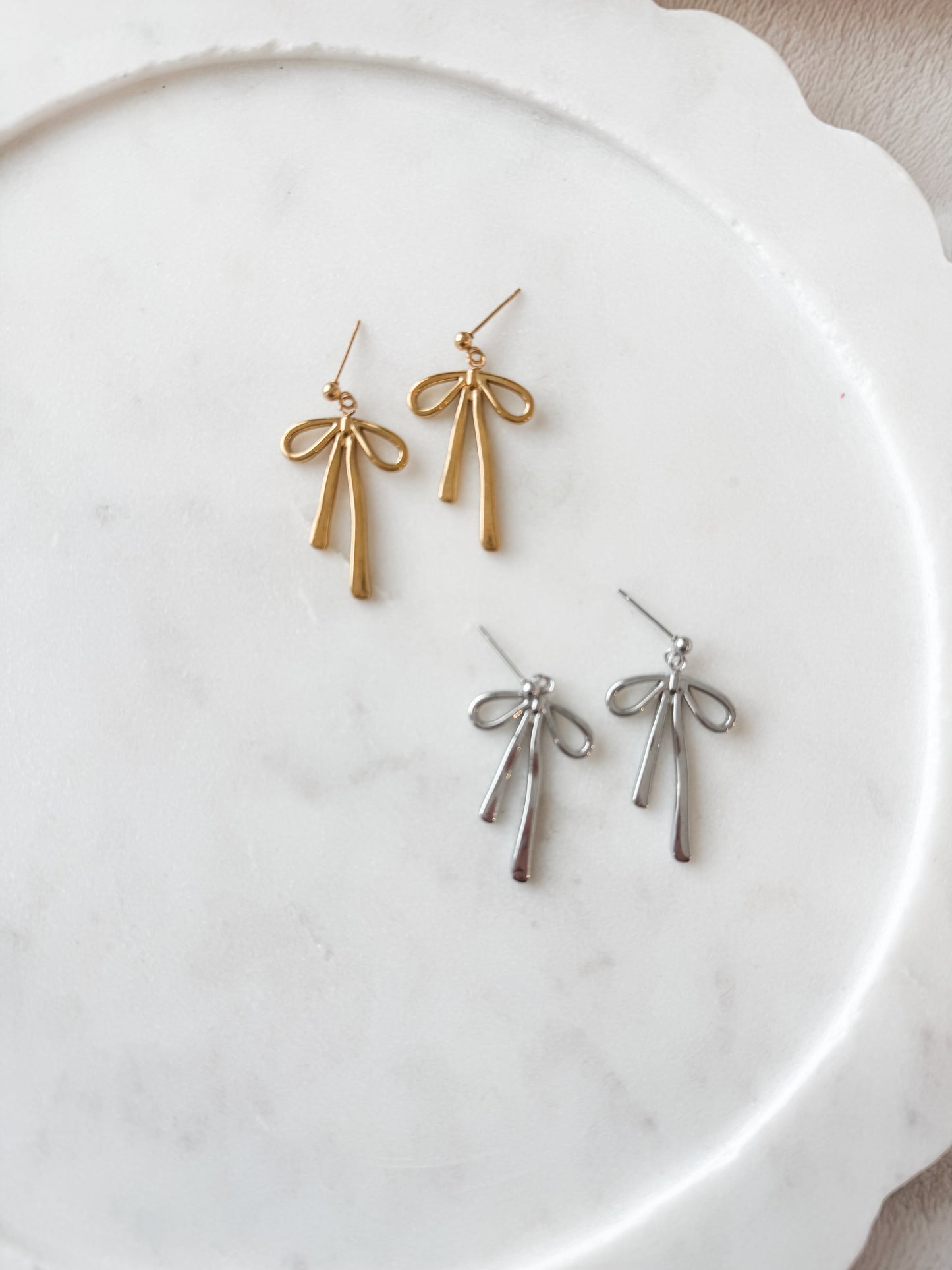 Ribbon Bow Earrings