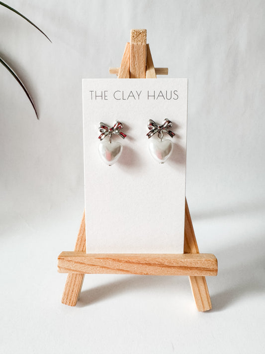 Bow Pearl Heart Drop