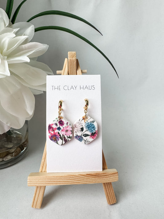 Wildflower Gold Hoop Post